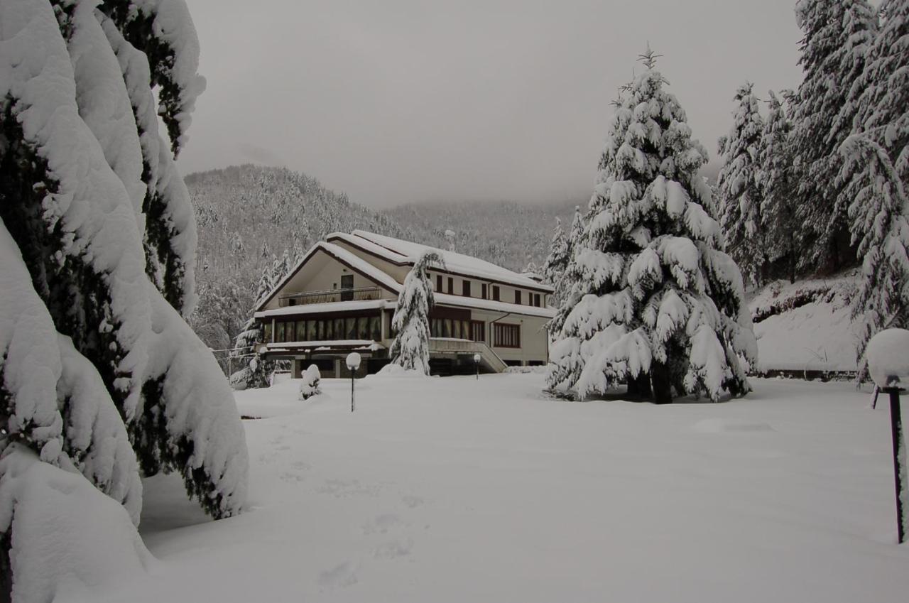 Hotel Lo Sciatore Cotronei 外观 照片